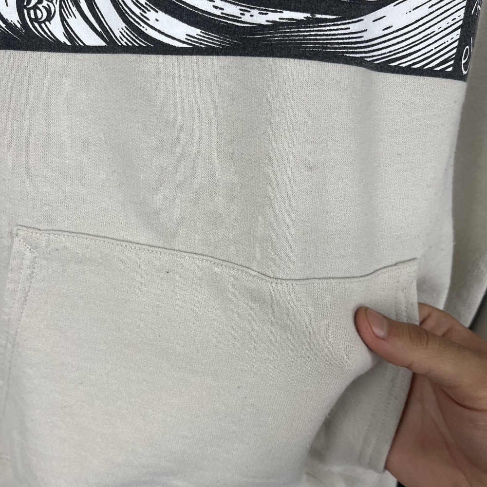 GUC Artist Union Clothing Co Beige Great Wave Tokyo Japanese Graphic Hoodie S - Picture 4 of 7